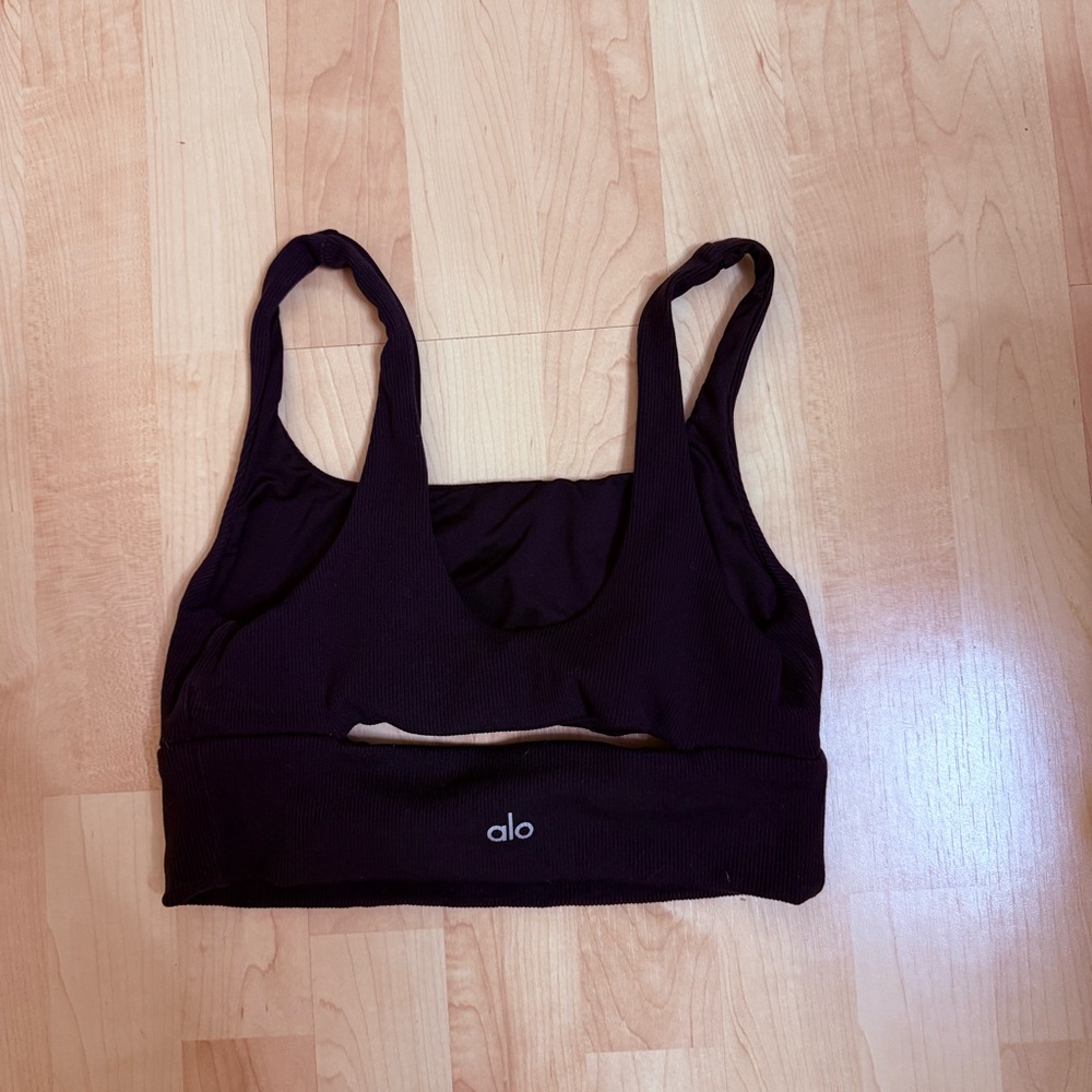 Alo Slit Bra - Picture 2 of 3